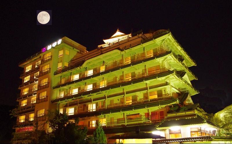 ホテル 湯村温泉 朝野家 エクステリア 写真