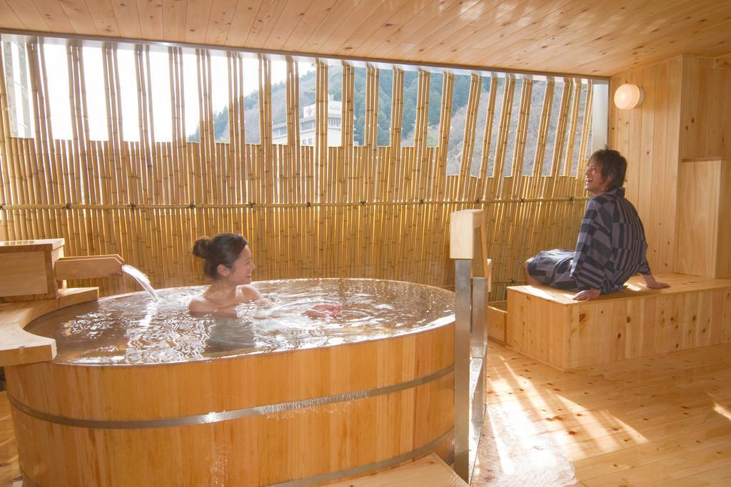 ホテル 湯村温泉 朝野家 エクステリア 写真